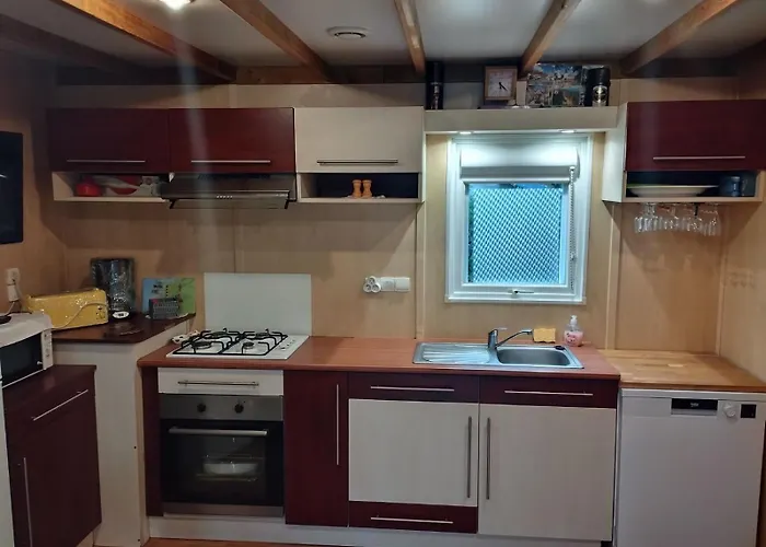 De 5 Couchages Alpstuga *